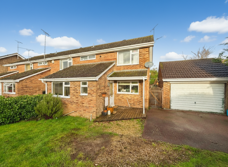 Windsor Way, Alderholt, SP6