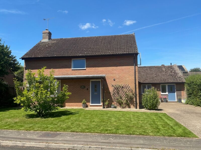 Davids Garden, Pitton, SP5